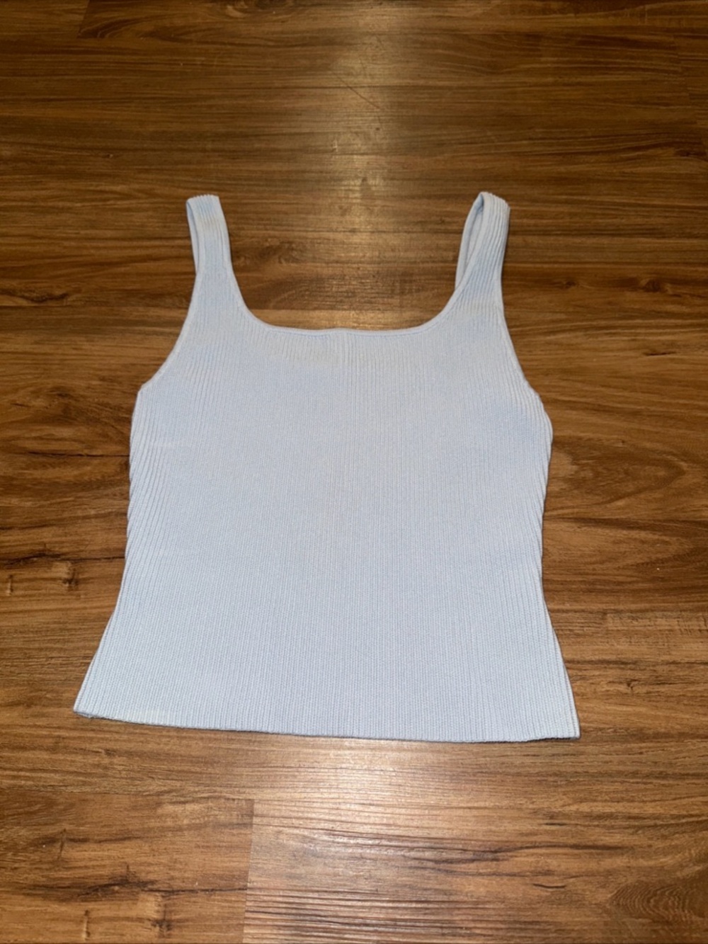 Aritzia Babaton Tank Top Women's MEDIUM Baby Blue Sculpt Knit Ribbed Crop